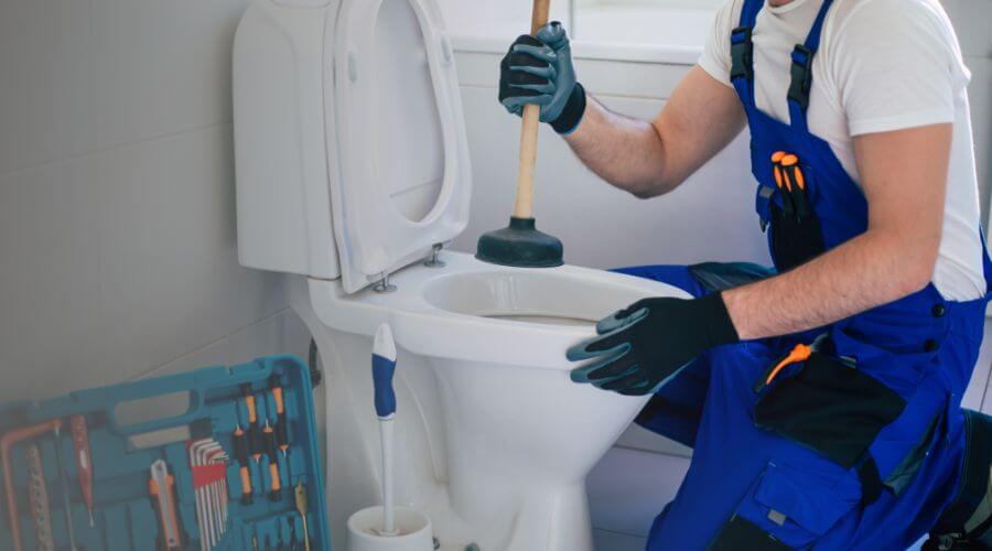 Professional septic pumping service in Livingston, AL